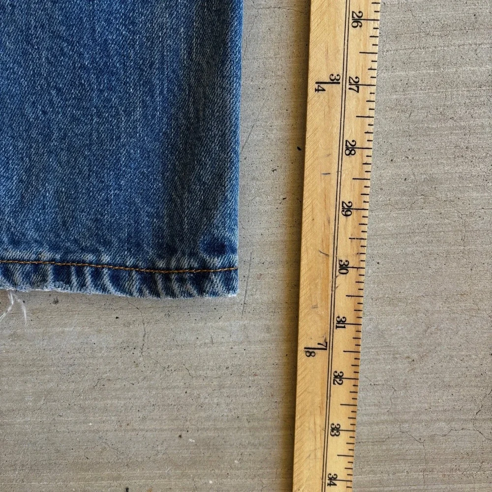 Levi 501 Jeans 33x32 Button Fly Straight Leg Colombia Vintage Blue Denim FLAW